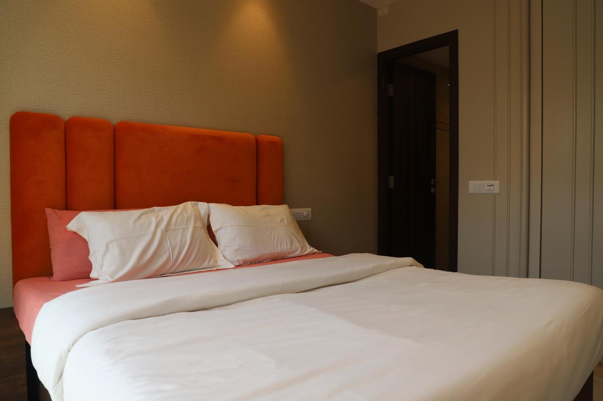 Zenia Luxury Suites And Serviced Apartments Mumbai Exterior photo