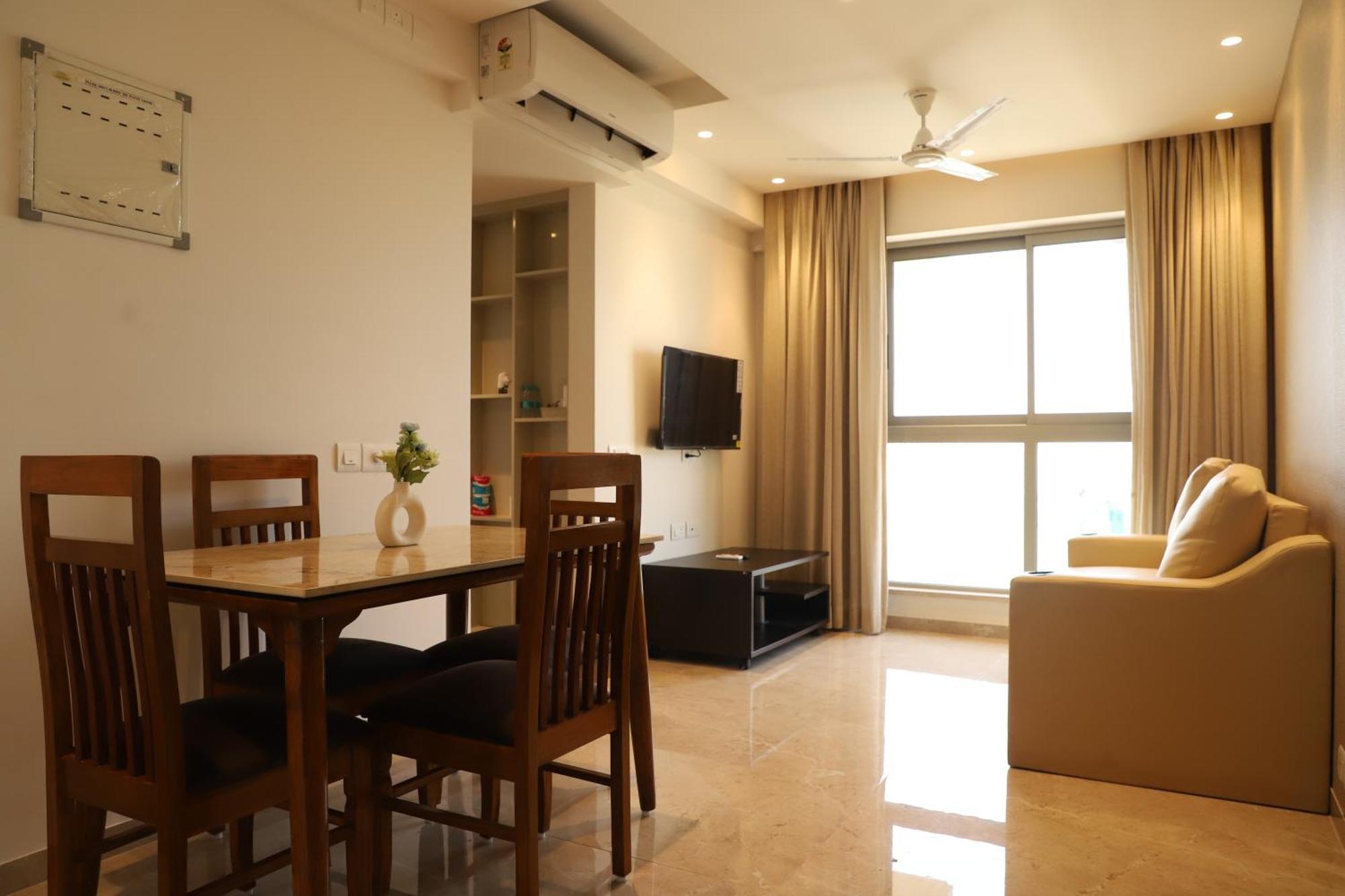Zenia Luxury Suites And Serviced Apartments Mumbai Exterior photo