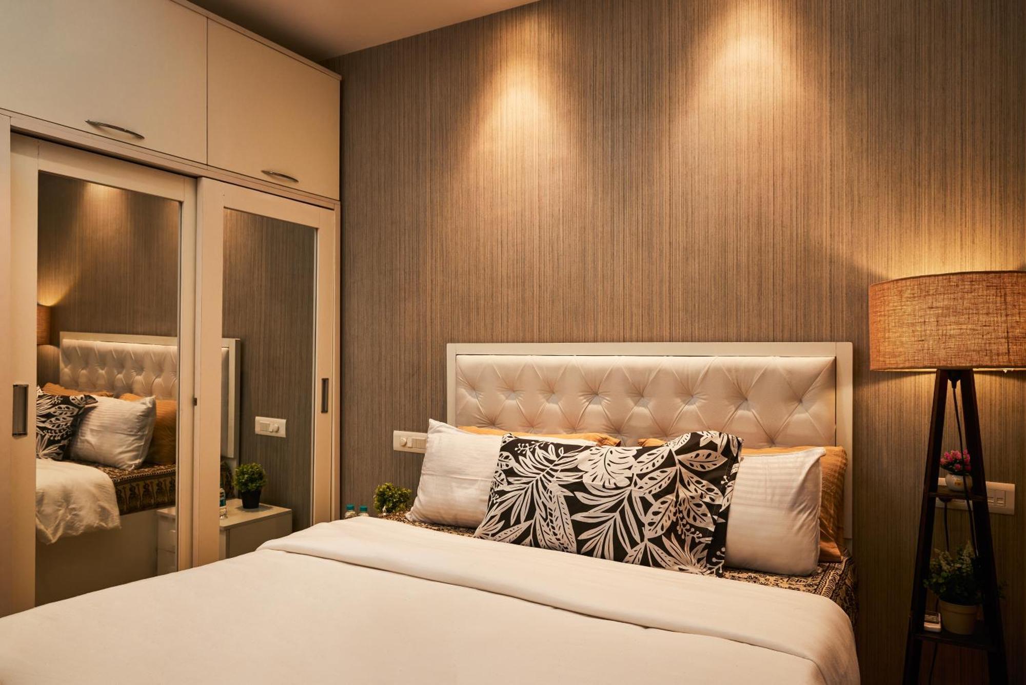 Zenia Luxury Suites And Serviced Apartments Mumbai Exterior photo