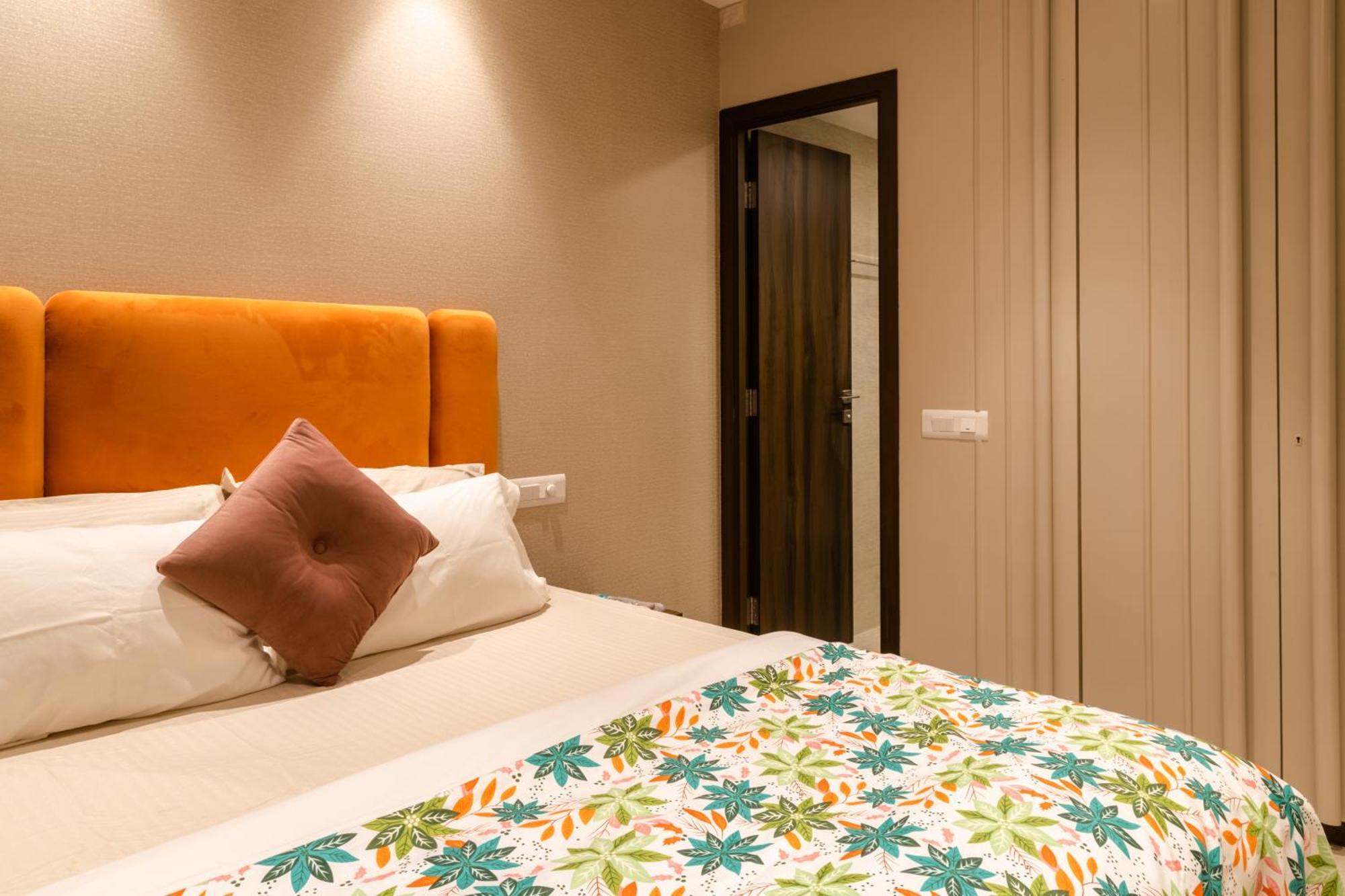 Zenia Luxury Suites And Serviced Apartments Mumbai Exterior photo