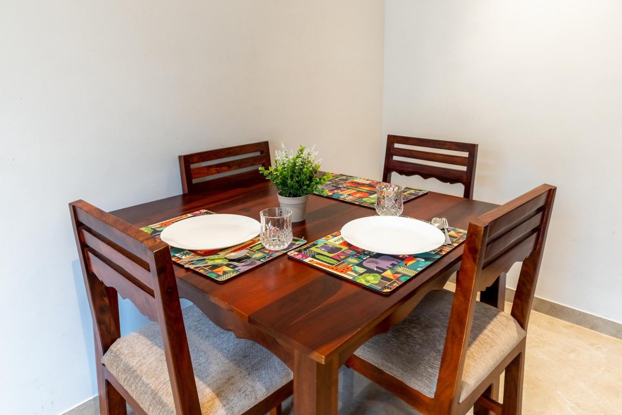 Zenia Luxury Suites And Serviced Apartments Mumbai Exterior photo